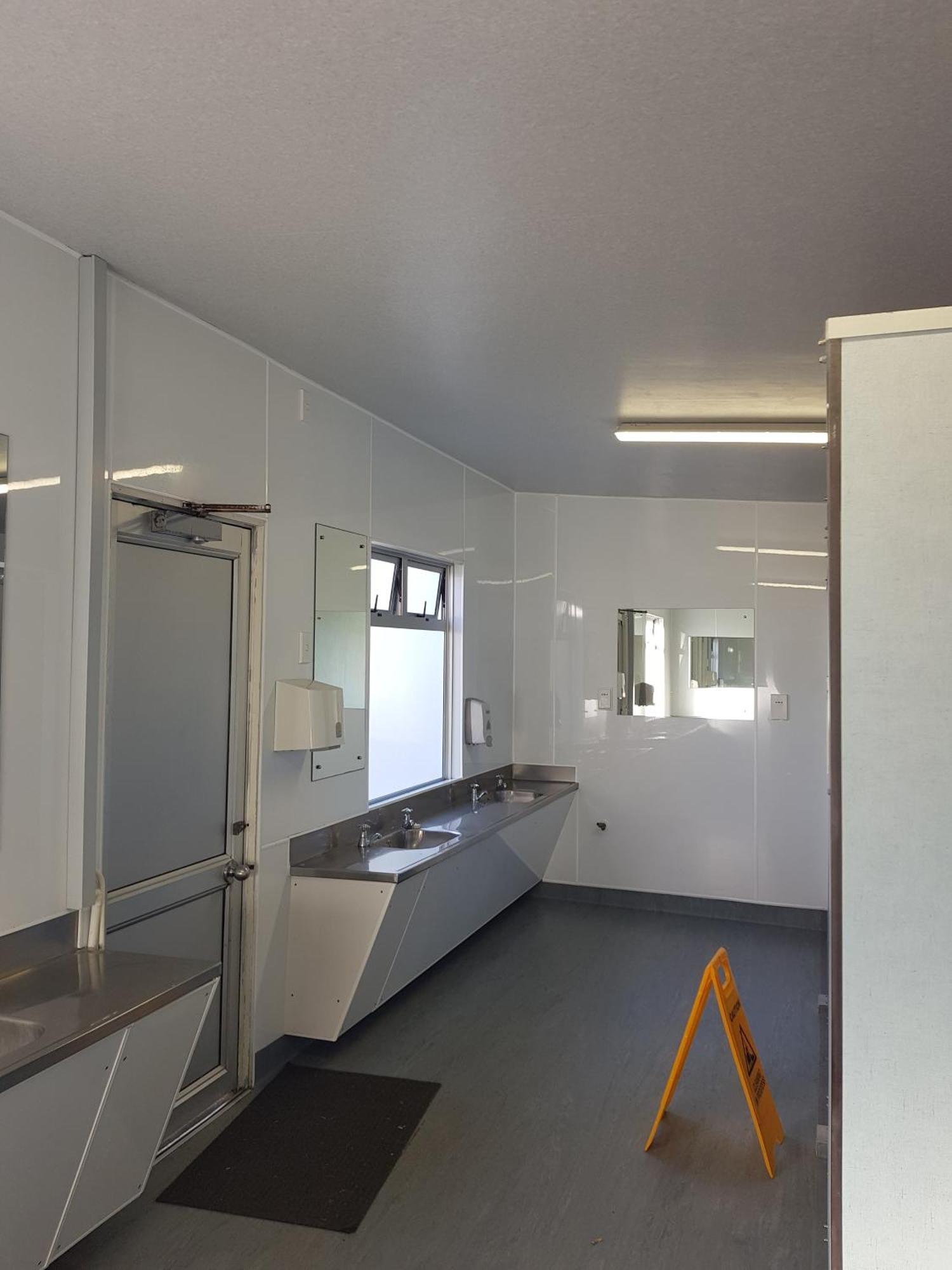 Urenui Beach Camp Экстерьер фото