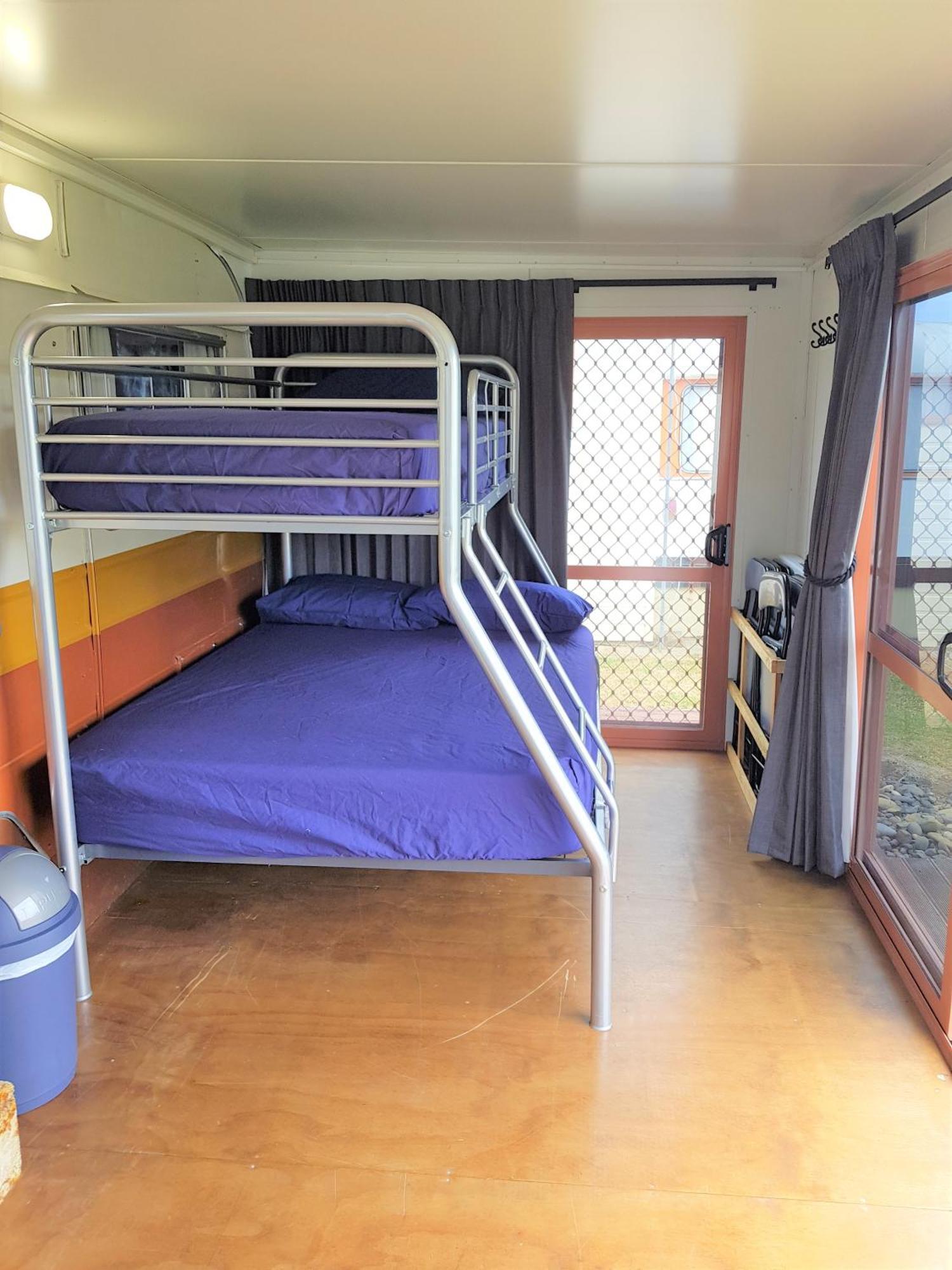Urenui Beach Camp Экстерьер фото