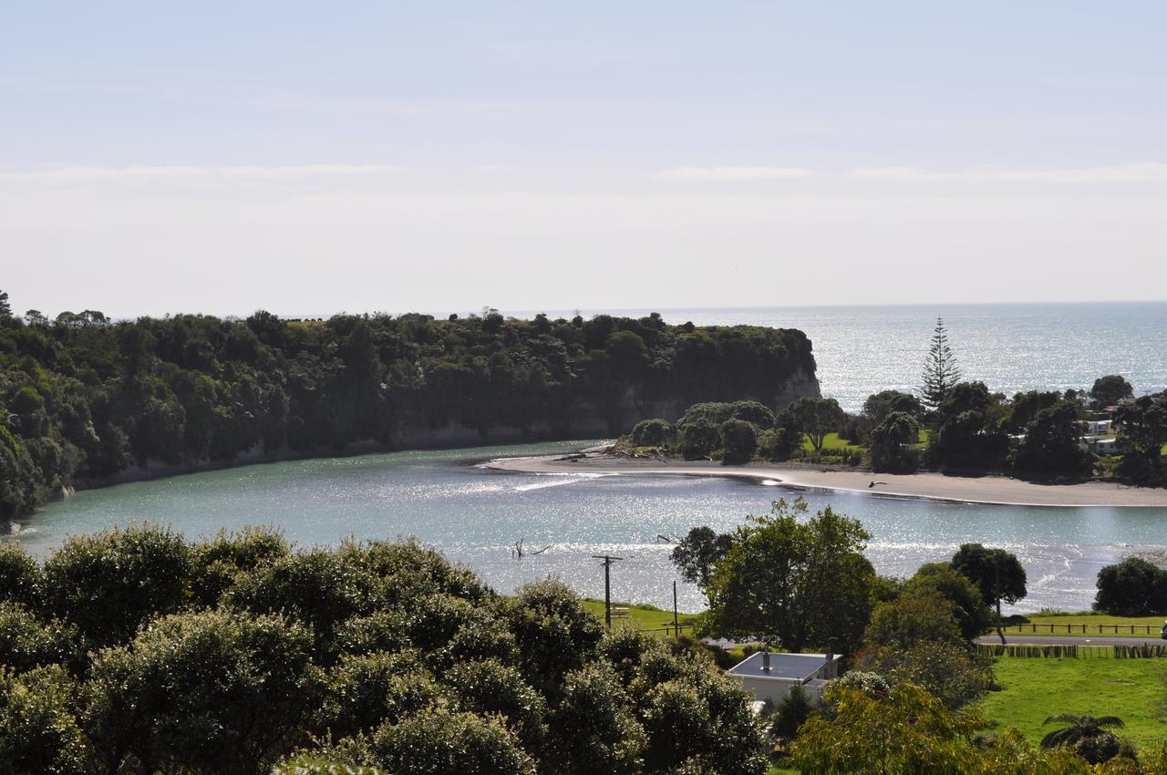 Urenui Beach Camp Экстерьер фото